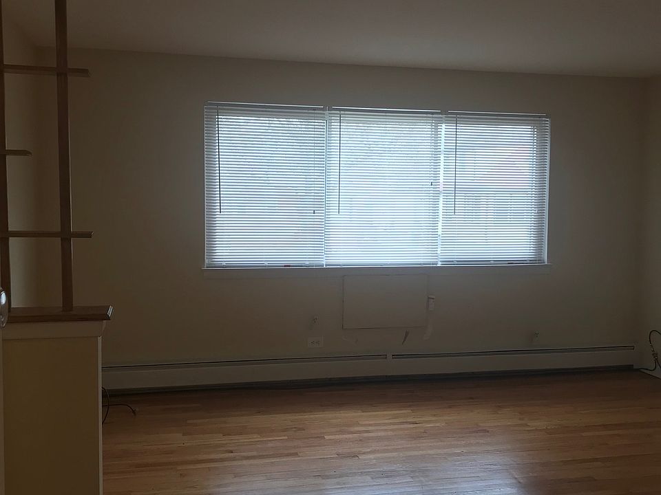 1st image of 2124 S 14th Ave APT 1N