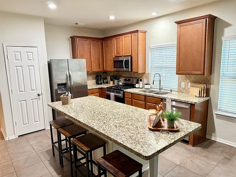 142 E Spindle Tree Cir — Photo 26