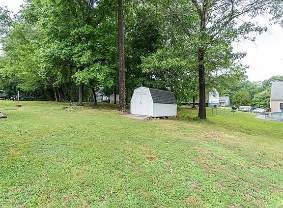 5th image of 19210 Braebrook Dr