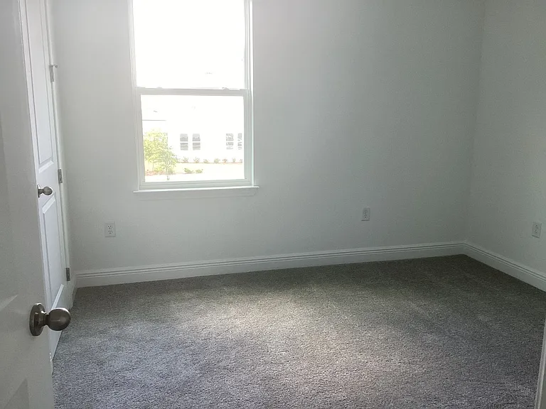 10172 Pearson Ave — Photo 26