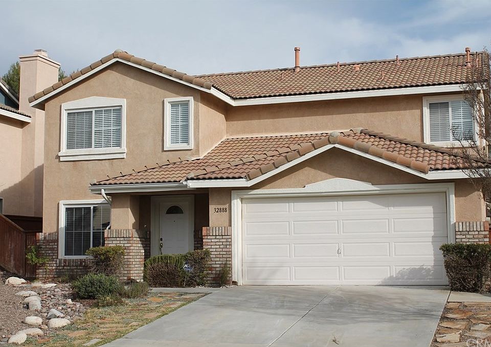 1st image of 32888 Bonita Mesa St