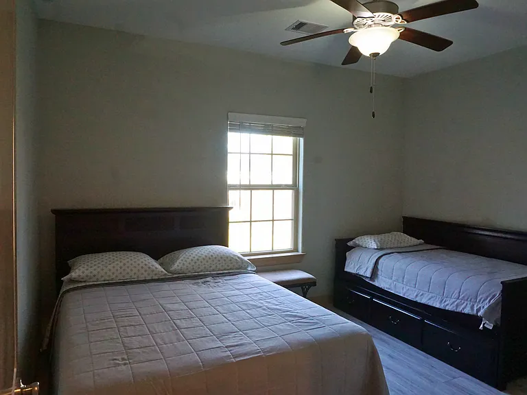 7013 Goforth St — Photo 15