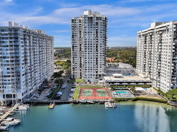 2750 NE 183rd St APT 406, Aventura, FL 33160