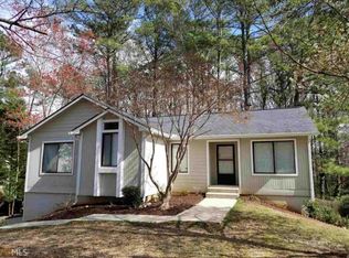117 Summerville Dr, Brooks, GA 30205