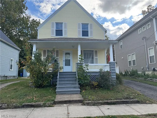 12028 Wade Park Ave, Cleveland, OH 44106