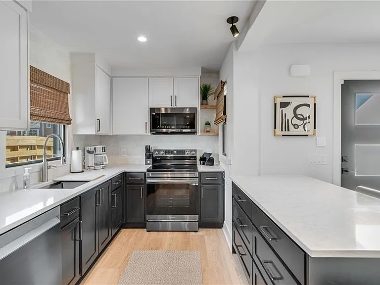773 Bradford St — Photo 10