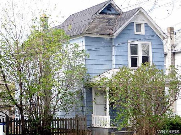 5th image of 730 Buffalo Ave