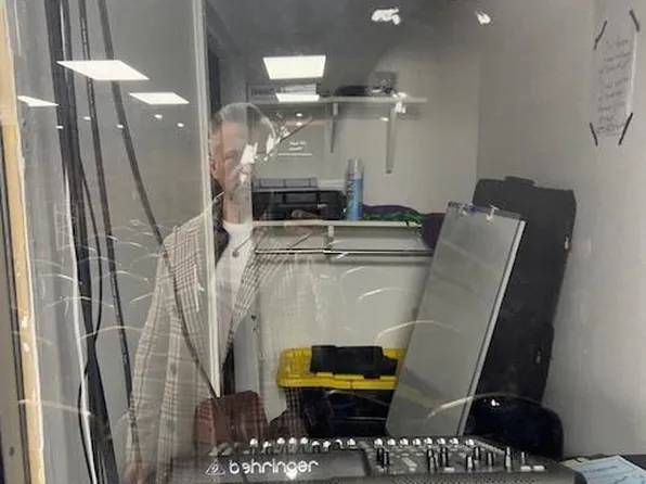 3000 Kennedy Boulevard image 5 of 10