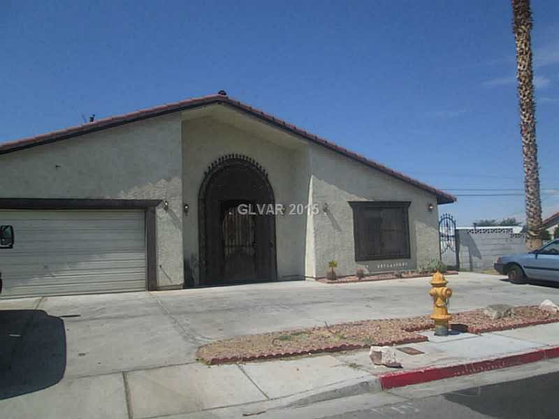 1st image of 4590 E New York Ave