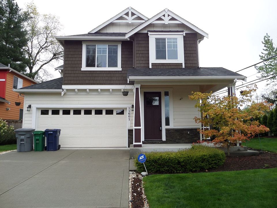 1st image of 11601 NE 73rd St
