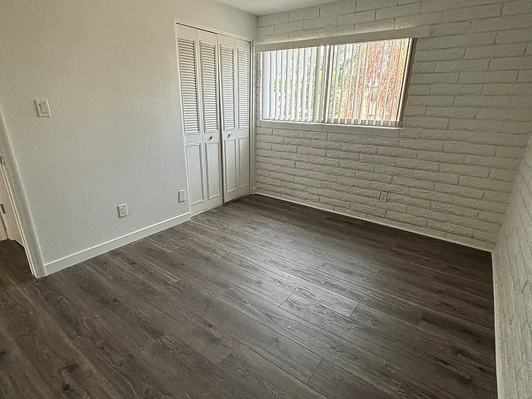 6565 N 17th Ave #14 — Photo 9