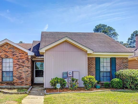 2nd image of 5962 Carmel Dr