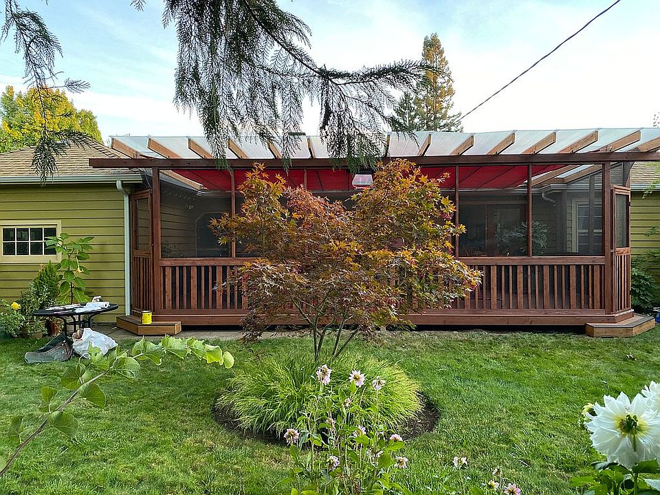 2nd image of 643 Manbrin Dr N