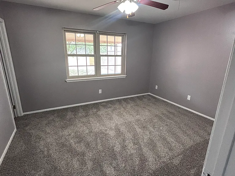 6909 Devonshire Rd — Photo 8