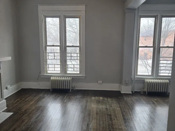 61 S Hamilton St, Poughkeepsie, NY