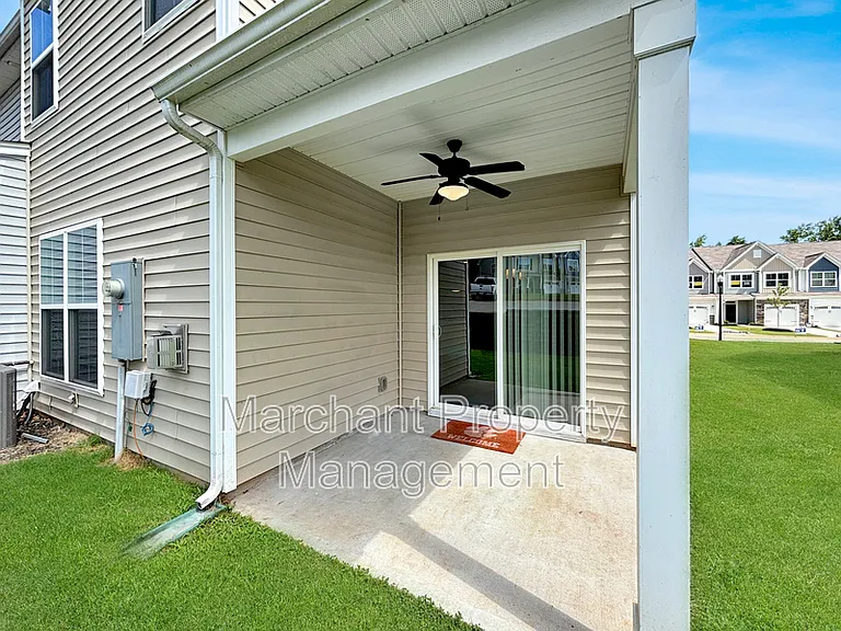 106 Muir Way — Photo 34