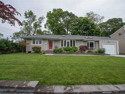 444 Victory Dr, Ronkonkoma, NY, 11779