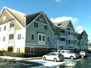 210 Chickering Rd UNIT 104A, North Andover, MA 01845