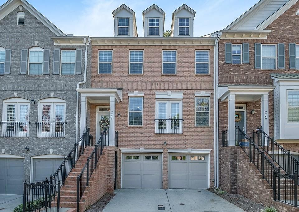 1st image of 2758 Durham Dr NE #4