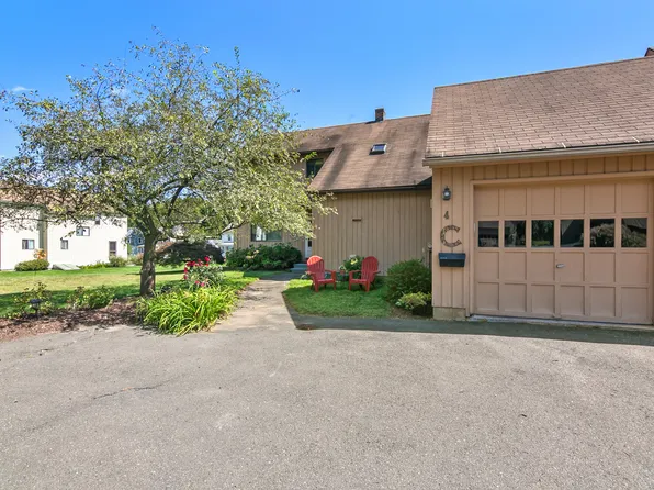 4 Hazel Court, Simsbury, CT 06070