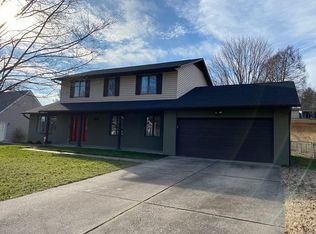 1421 Amblewood Dr, Cape Girardeau, MO 63701