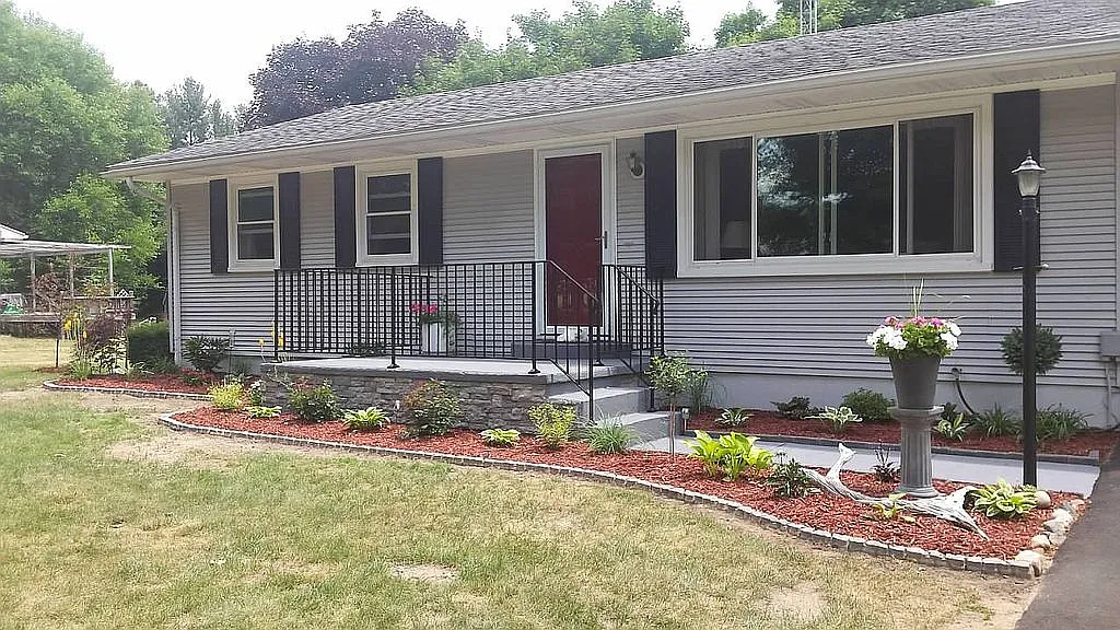 20606 Partello Rd photo 1