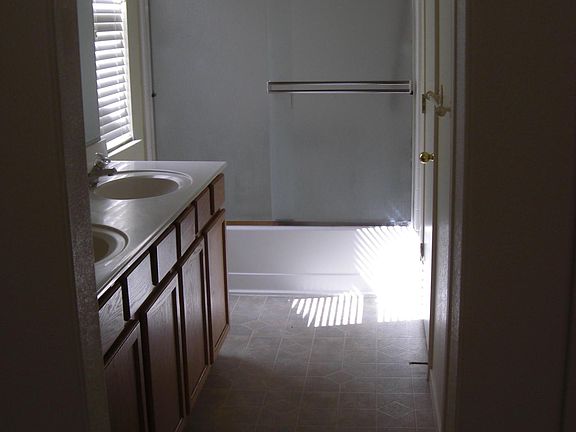 4th image of 1962 Winter Haven Dr