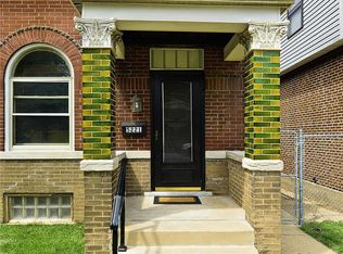 5221 Botanical Ave, Saint Louis, MO 63110