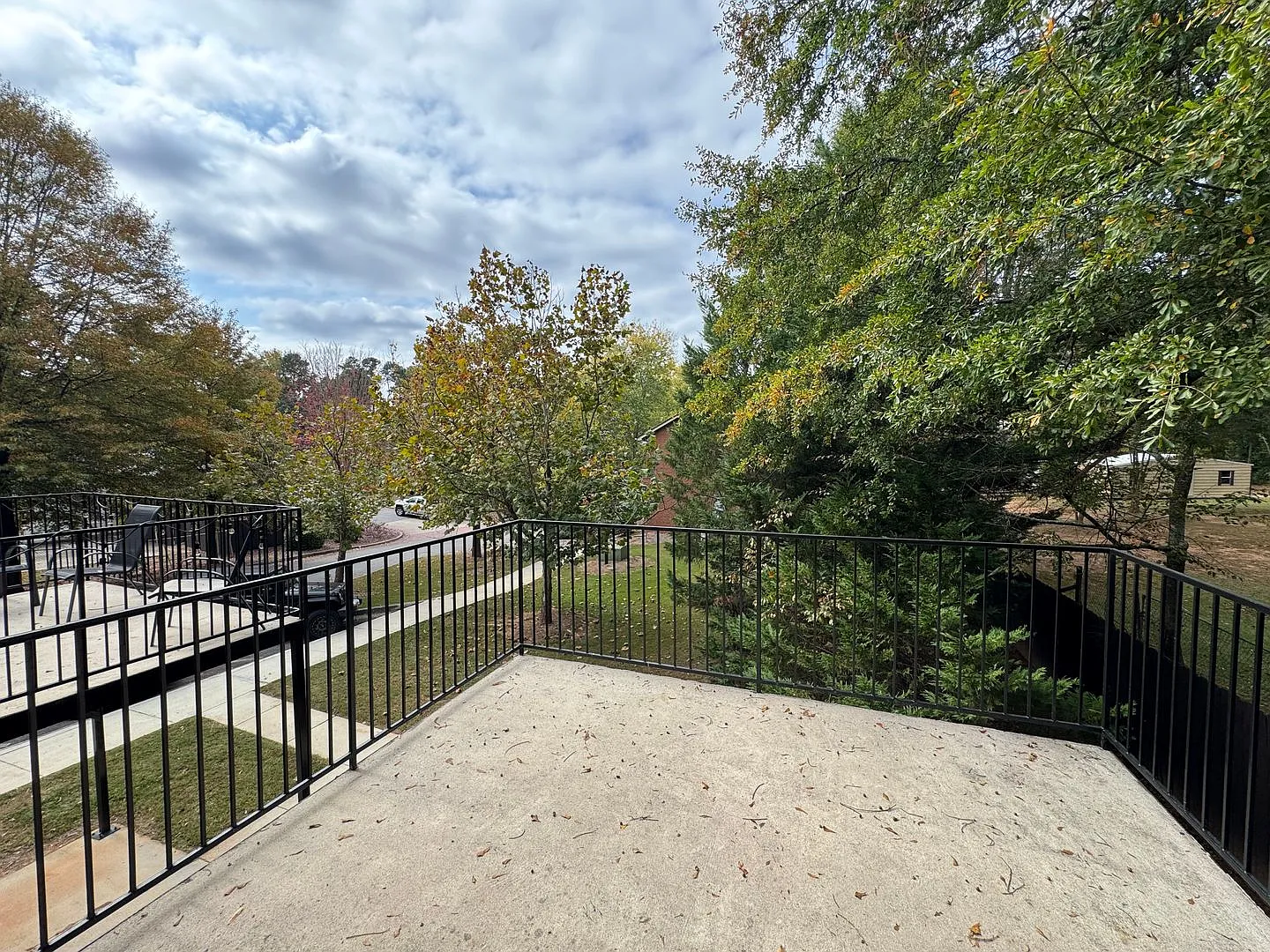 SOUTH HAMPTON VILLAGE — Photo 3