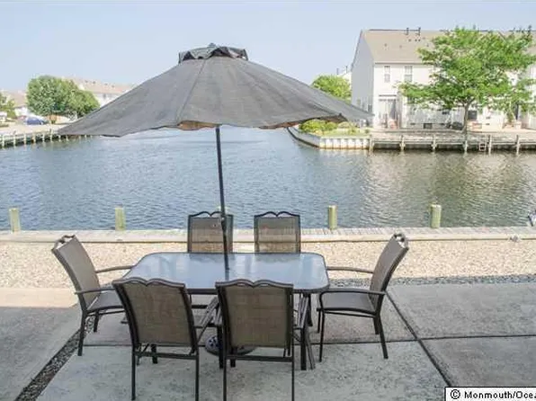 6 Osprey Ln, Bayville, NJ 08721