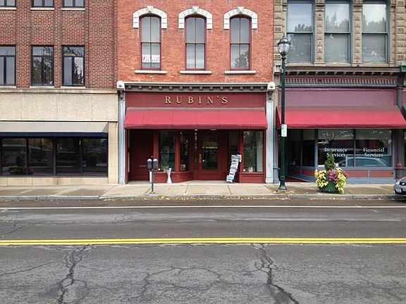 3rd image of 307 E Water St