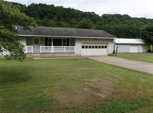 6439 N State Route 669 NW, McConnelsville, OH 43756