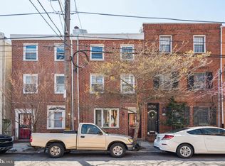 712 Carpenter St, Philadelphia, PA 19147