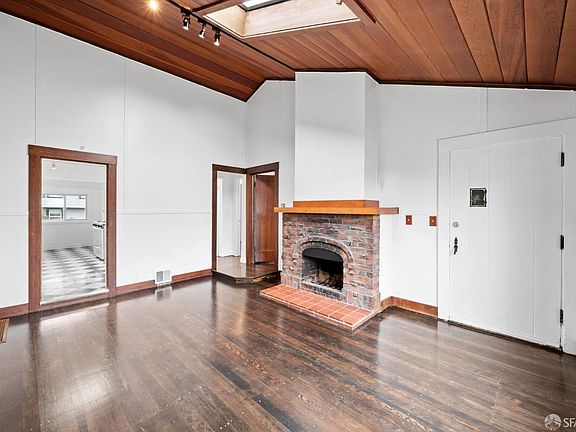 2nd image of 217 Theresa St
