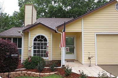 3rd image of 3008 N Fulmer Cir