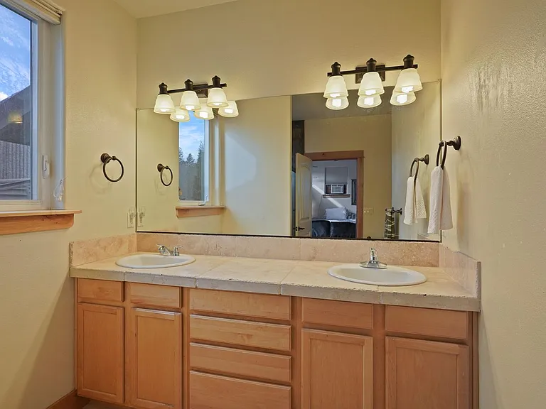 61386 Merriewood Ct — Photo 15