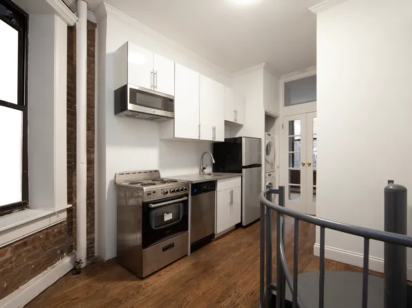 15 Essex Street 4 image 3 of 25