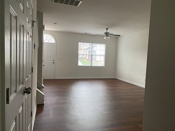 5th image of 2545 River Rock Dr