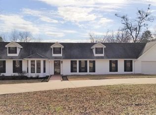 541 Bexar Ave W, Hamilton, AL 35570