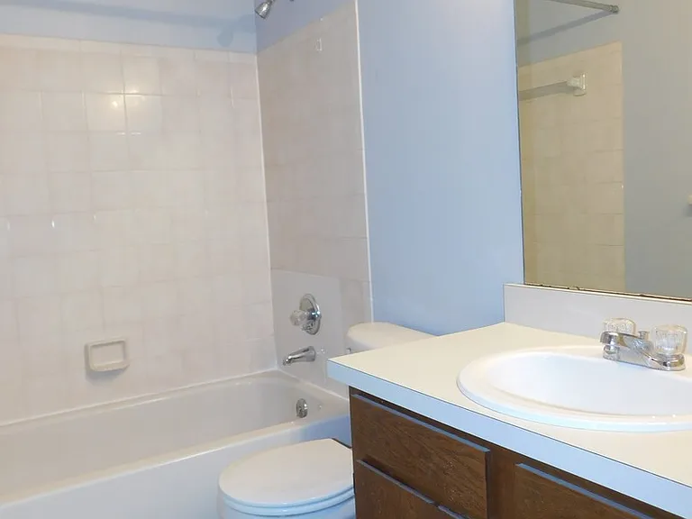 4385 SW 20th Ln — Photo 16