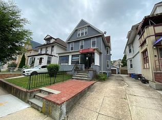 348 77th St #2, Brooklyn, NY 11209