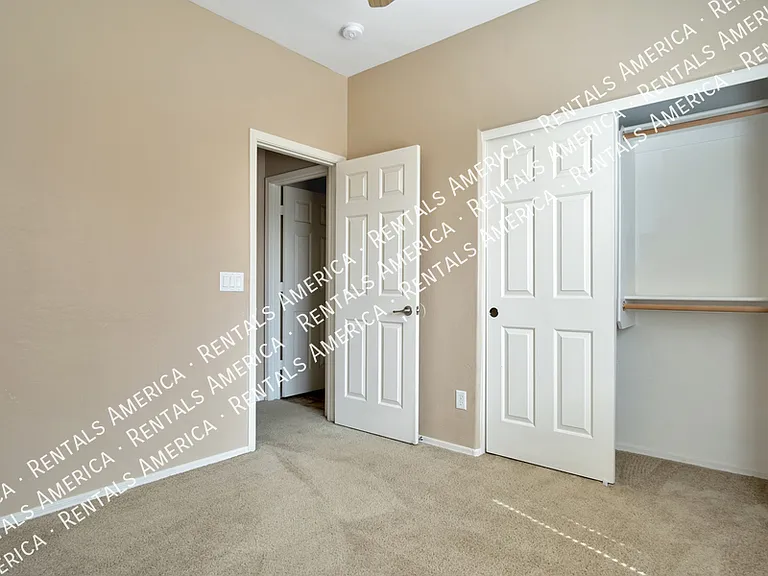 4451 E Moreno Ct — Photo 13