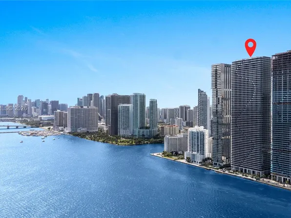 700 NE 24th St, Miami, FL