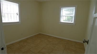 4th image of 3727 Logan Ave
