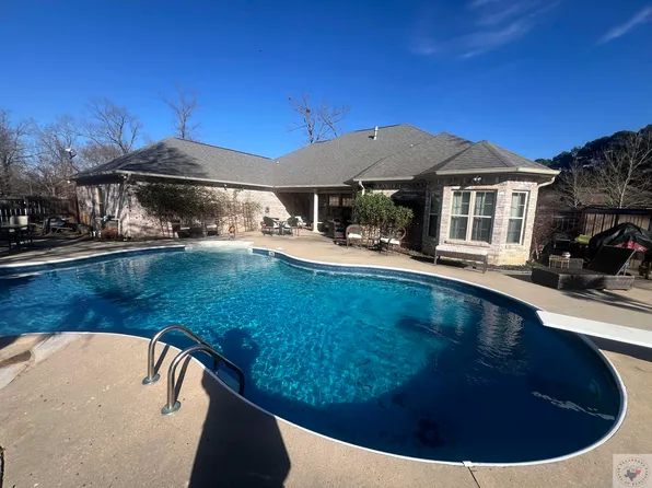 6701 Sugarhill Farm Rd, Texarkana, AR 71854