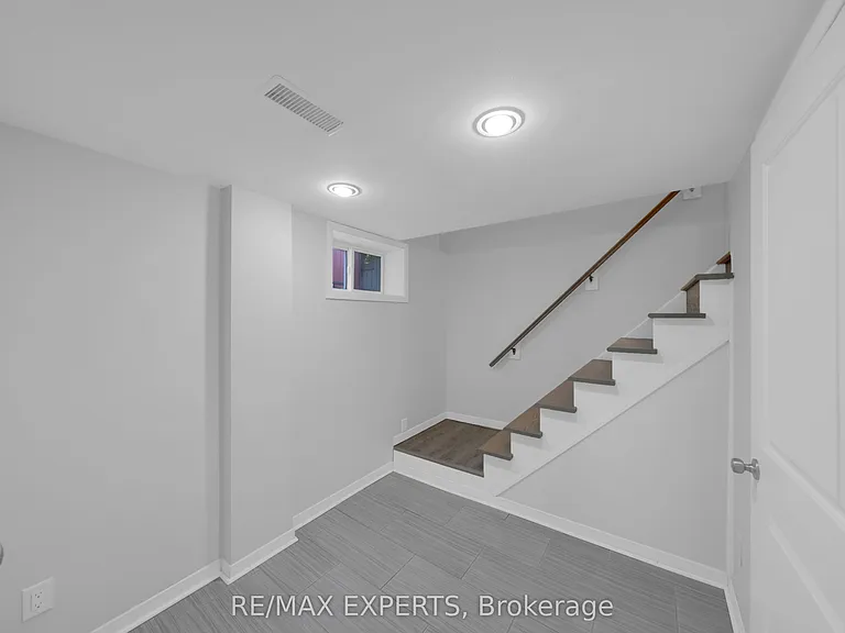 87 Eugenia St #LOWER — Photo 7