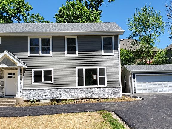3rd image of 23220 W South Lakewood Ln