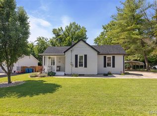 207 Hazel St, Troy, IL 62294