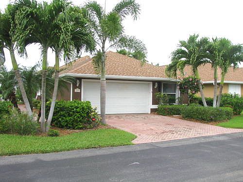 1st image of 3259 Lakeshore Dr
