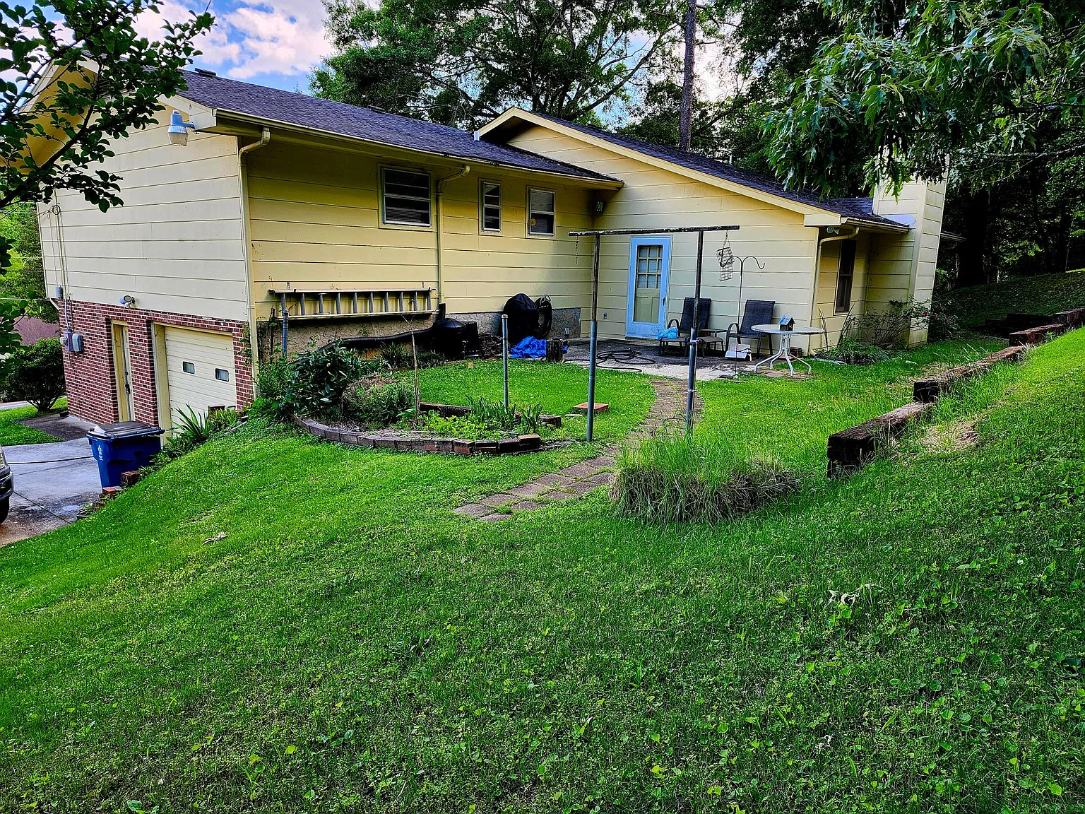 6067 Browntown Rd — Photo 4